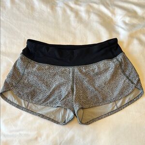 Lululemon Women's Black and Gray Shorts Size 2